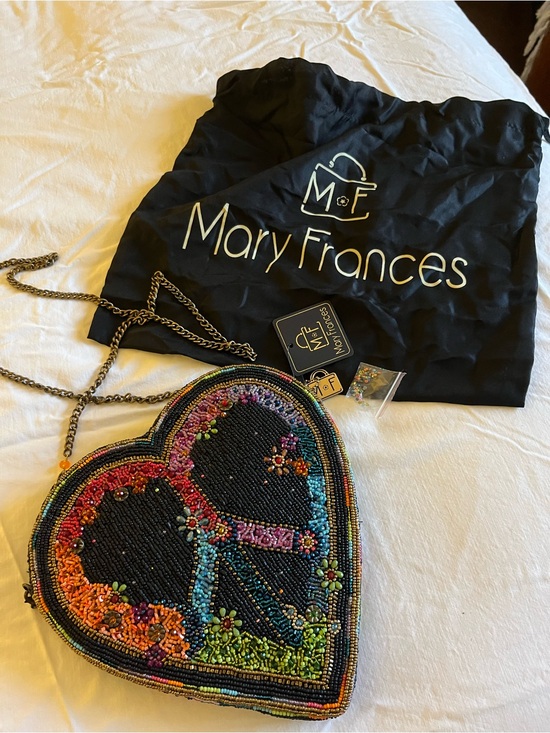 Mary Frances Handbags - Mary Frances Heart Crossbody NWT,dust bag, authenticity certificate, extra beads